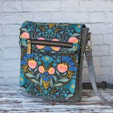 Load image into Gallery viewer, Corcoran Crossbody Bag Acrylic Templates