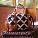 Load image into Gallery viewer, Sierra Zip Top Handbag Acrylic Templates